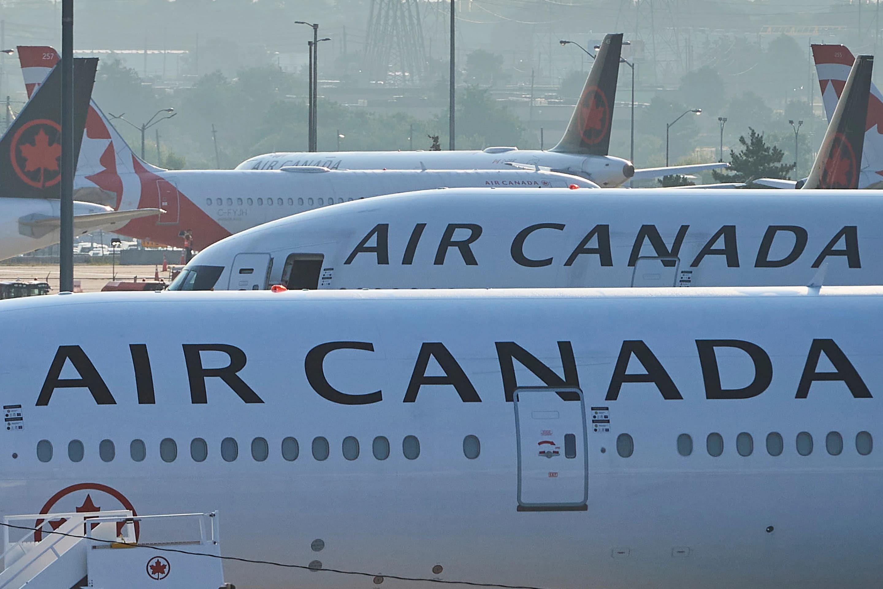 Air Canada Pilot Faces Charges for Flying Without Proper License from 2009 to 2025